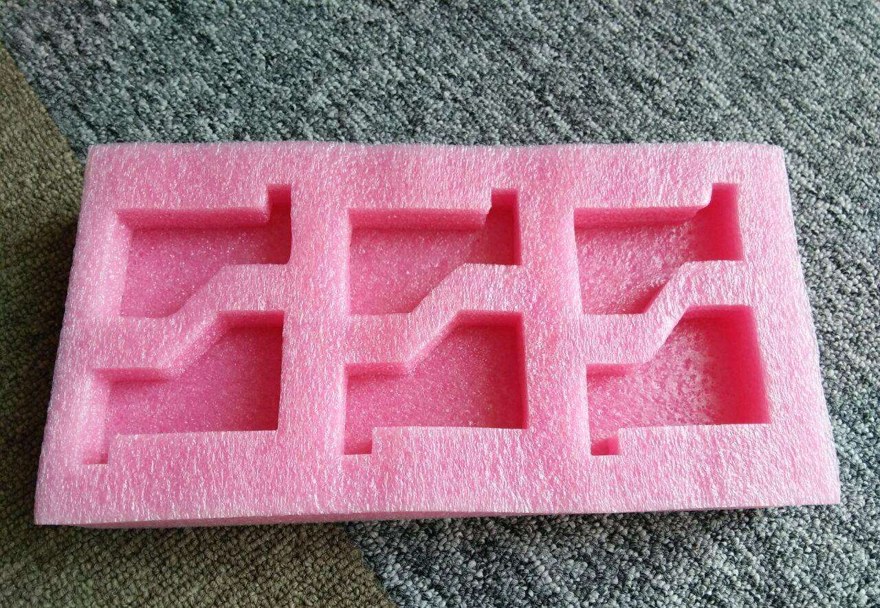 ��ɫ�������Ͳİ�